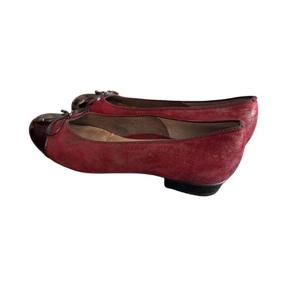 ARA BURGUNDY SUEDE CUP TOE FLATS. - Picture 4 of 9
